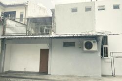 Changi Road (D14), Shop House #575420221